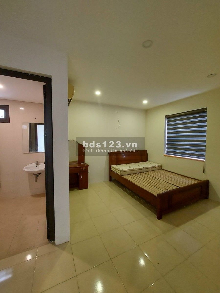Chủ nhà cắt lỗ CH tòa B Lạc Hồng Westlake, 2 ngủ, 76.6m2, full…