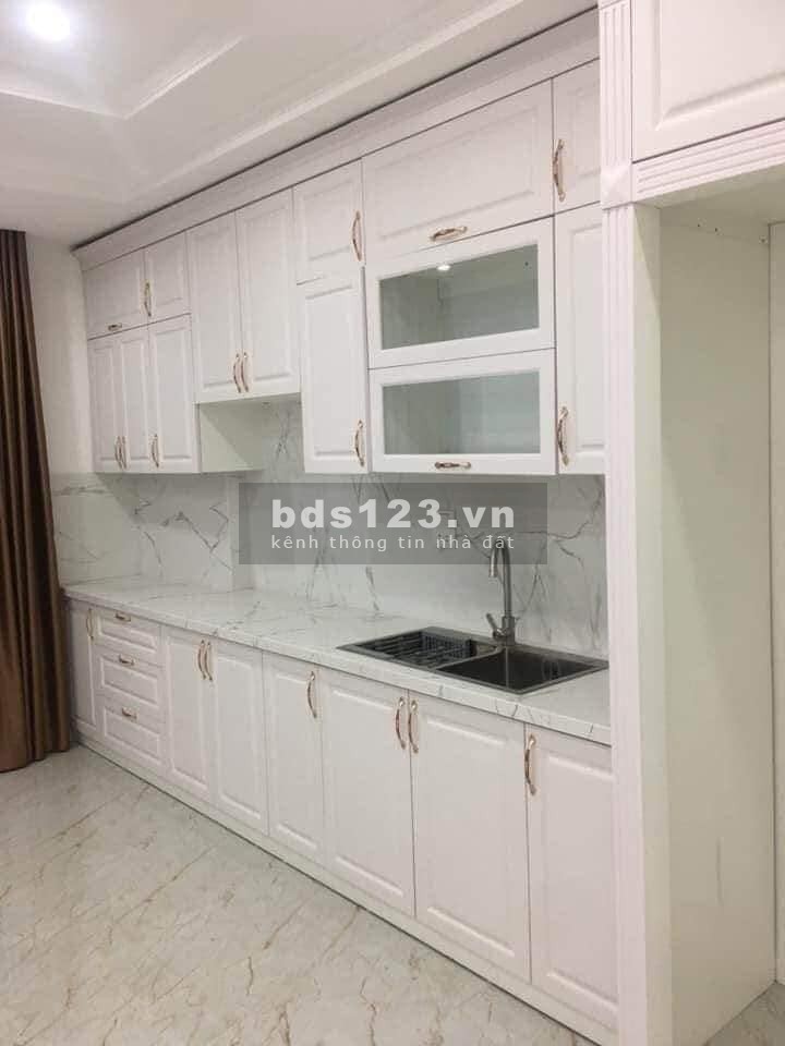 Bán nhà mặt tiền Trần Khát Trân dt 72m2, kinh doanh ô tô xây kiên cố 6 tầng đúc, giá 30 tỷ