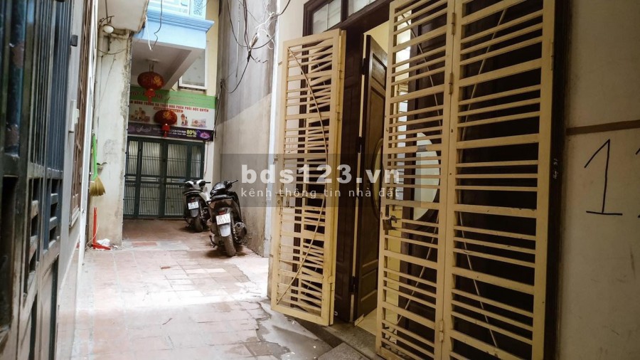 Siêu phẩm 3 mặt thoáng, ngõ 8 Lê Quang Đạo dt 32m2 4 tầng giá bán 3.2 tỷ lh 0392969999