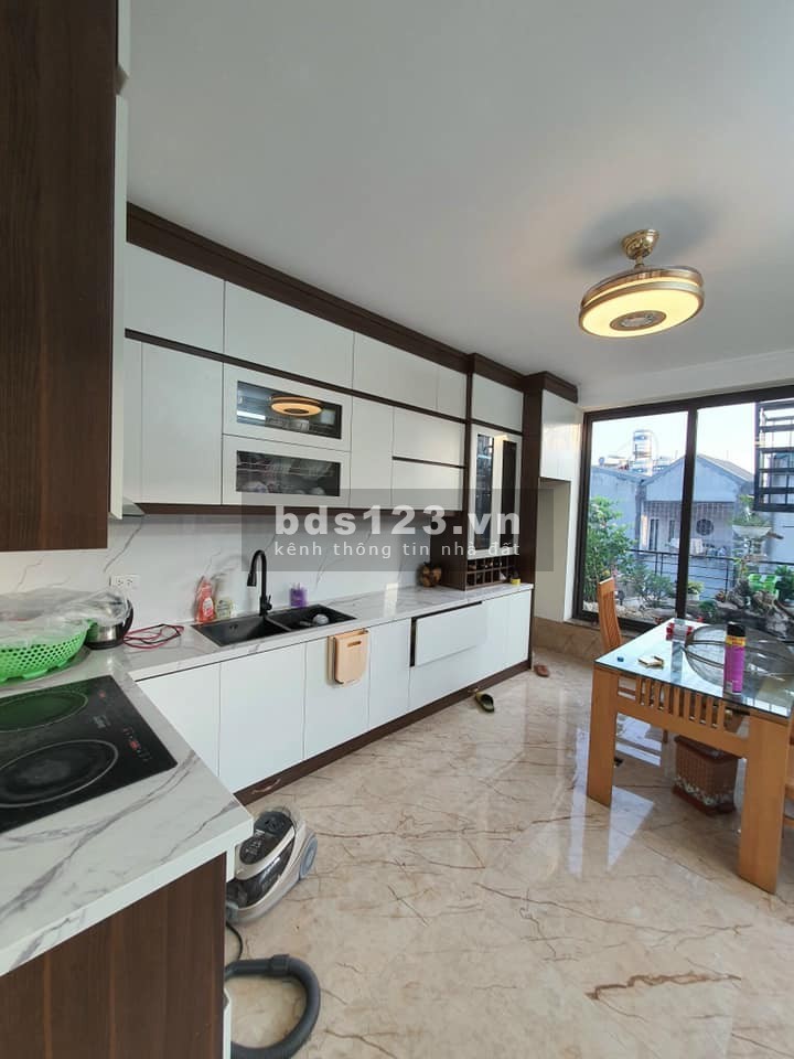 Cần bán gấp nhà phố Lò Đúc diện tích sử dụng 49m2 7 tầng thang máy giá 7.8 tỷ