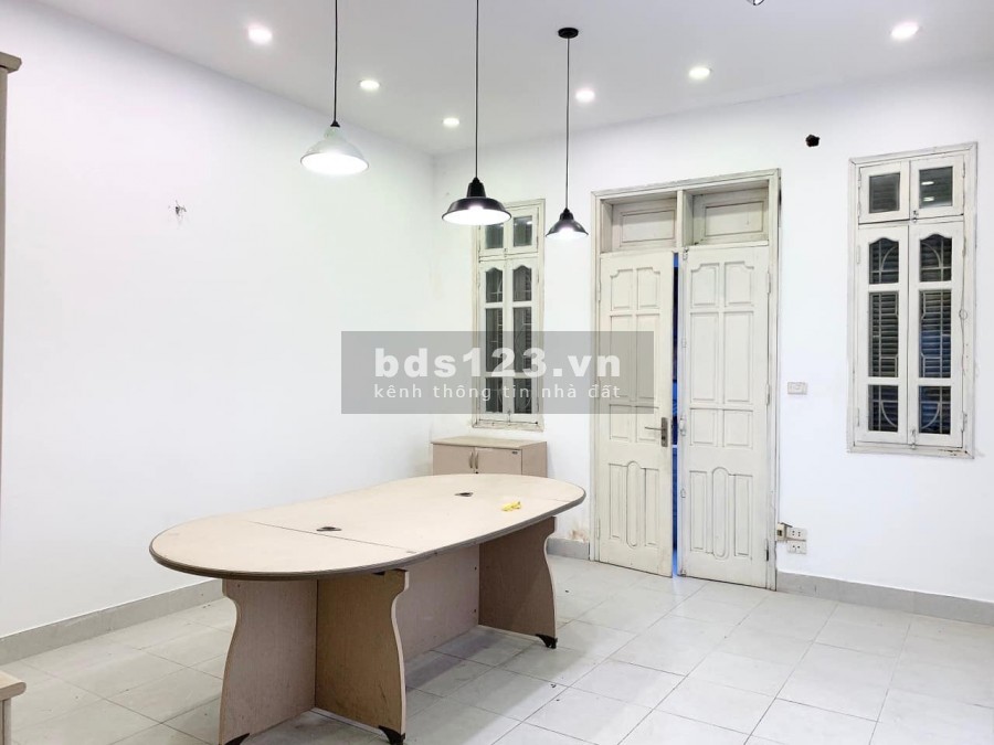 BÁN Nhà Tây Hồ Âu Cơ Văn Phòng Kinh Doang Ô Tô Vào Nhà dt 85m2 giá 7.8 Tỷ