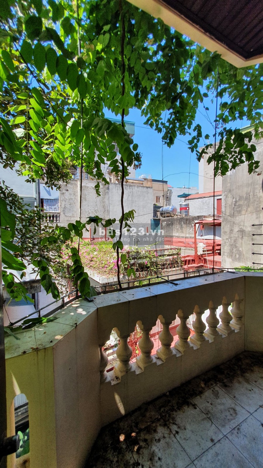 CỰC HIẾM NHÀ PHỐ TÔN ĐỨC THẮNG, 63M ,4 TỶ, 4 TẦNG,5 NGỦ THOÁNG SÁNG RƯỢP CÂY XANH.