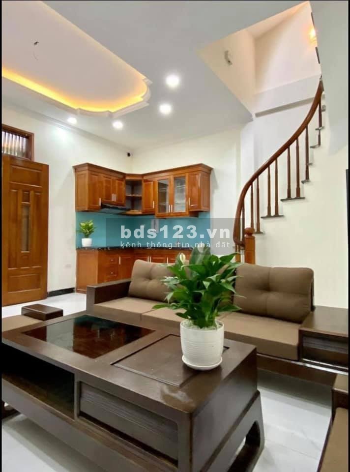 Bán nhà đường Lê Quang Đạo, ô tô cạnh nhà, diện tích 36m2 giá bán 3.1 tỷ