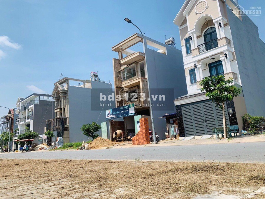 Bán đất thổ cư 100% mặt tiền 16m 80-100m2 sổ sẳn sang tên trong ngày giá tốt mùa dịch