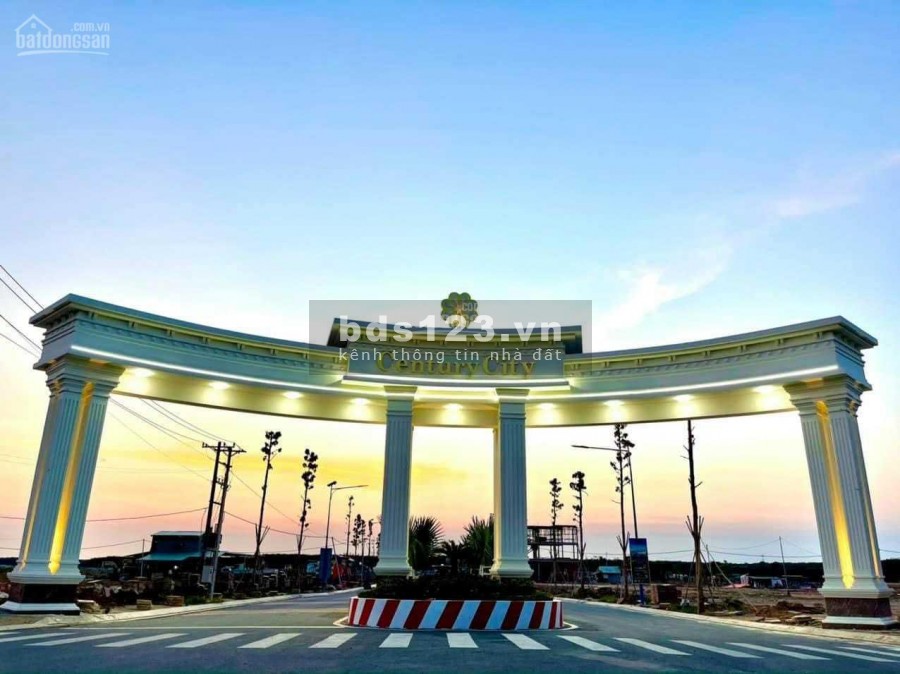 Thanh toá 30% sở ngay đất nền vị trí đẹp gần sân bay tặng 10-20 chỉ vàng, lh 0898 799 983 Ms Quyên