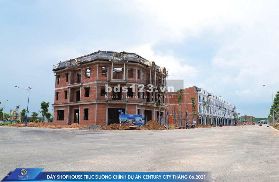 Thanh toá 30% sở ngay đất nền vị trí đẹp gần sân bay tặng 10-20 chỉ vàng, lh 0898 799 983 Ms Quyên