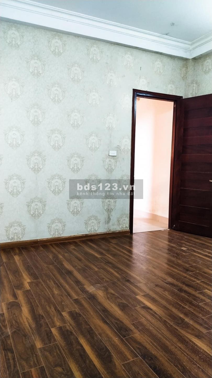 Siêu phẩm 3 mặt thoáng, ngõ 8 Lê Quang Đạo dt 32m2 4 tầng Giá 3.2 tỷ lh 0392969999