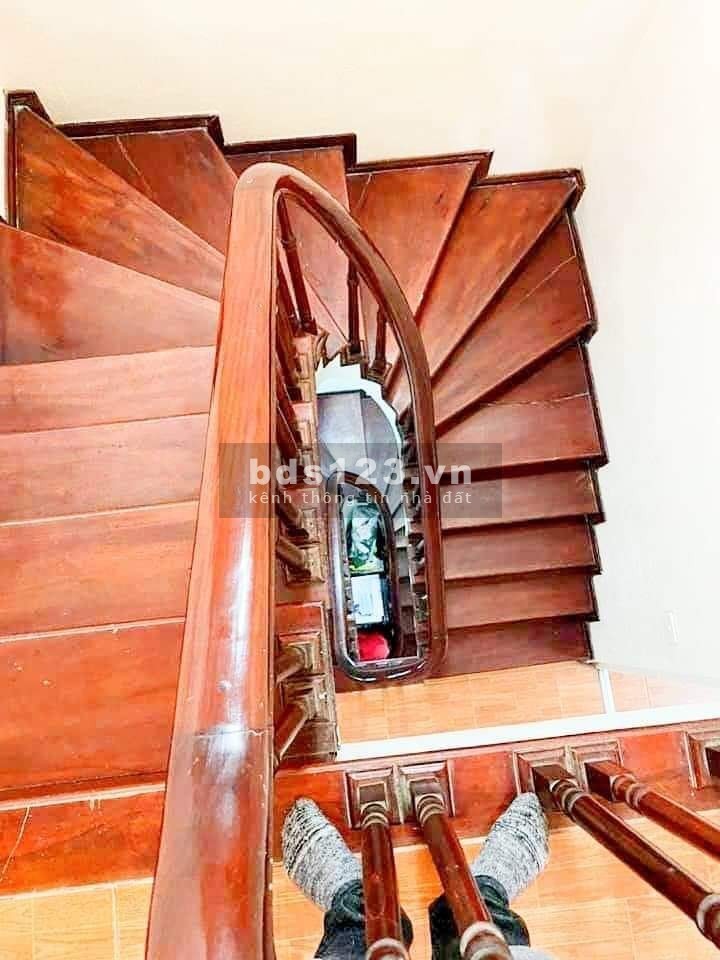Chính Chủ Bán Nhà Phố Trạm, Long Biên 65m2 Đặc Biệt, Hiếm giá 3.95 tỷ