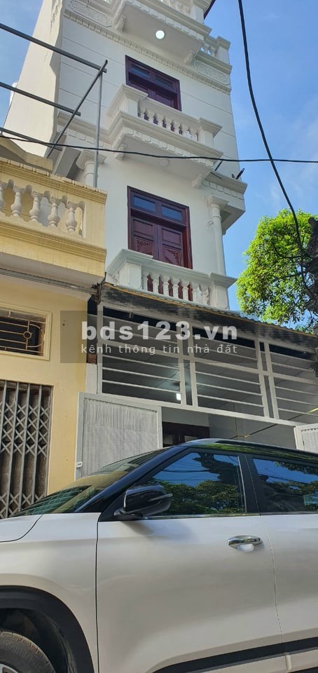 Cần bán nhà mặt ngõ đường Phùng hưng, P phúc la, hà đông, diện tích 50m2, 4 tầng.