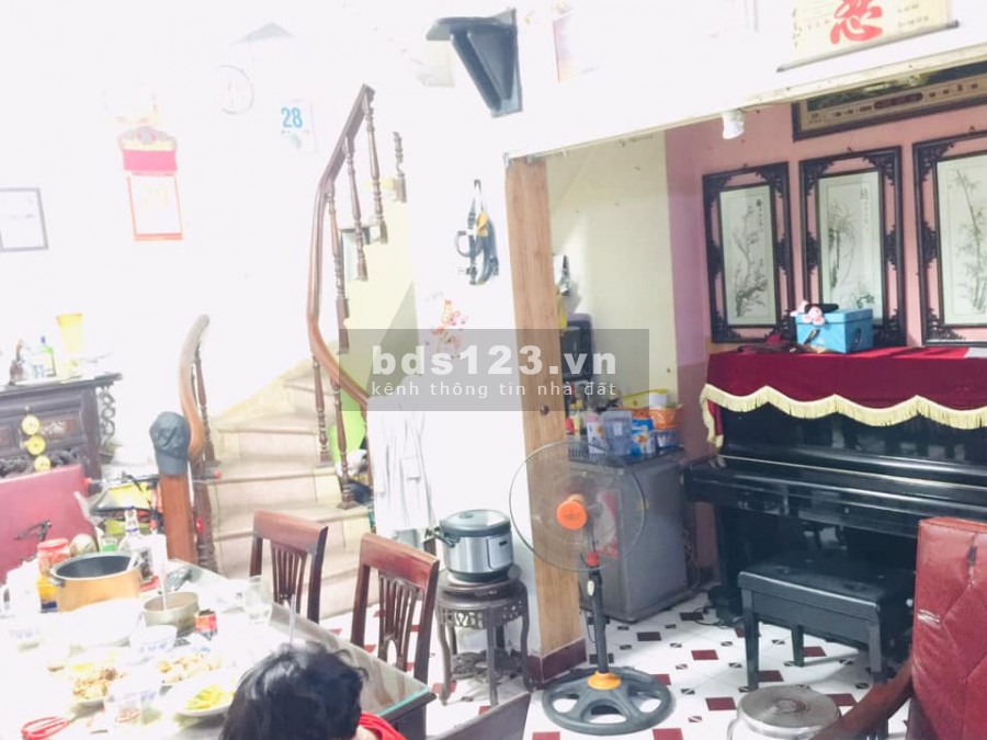 Thuỵ Khuê Quận Tây Hồ đường rộng 3m ra ô tô tránh dt 52m2 Giá CoVid, đủ tiện ích