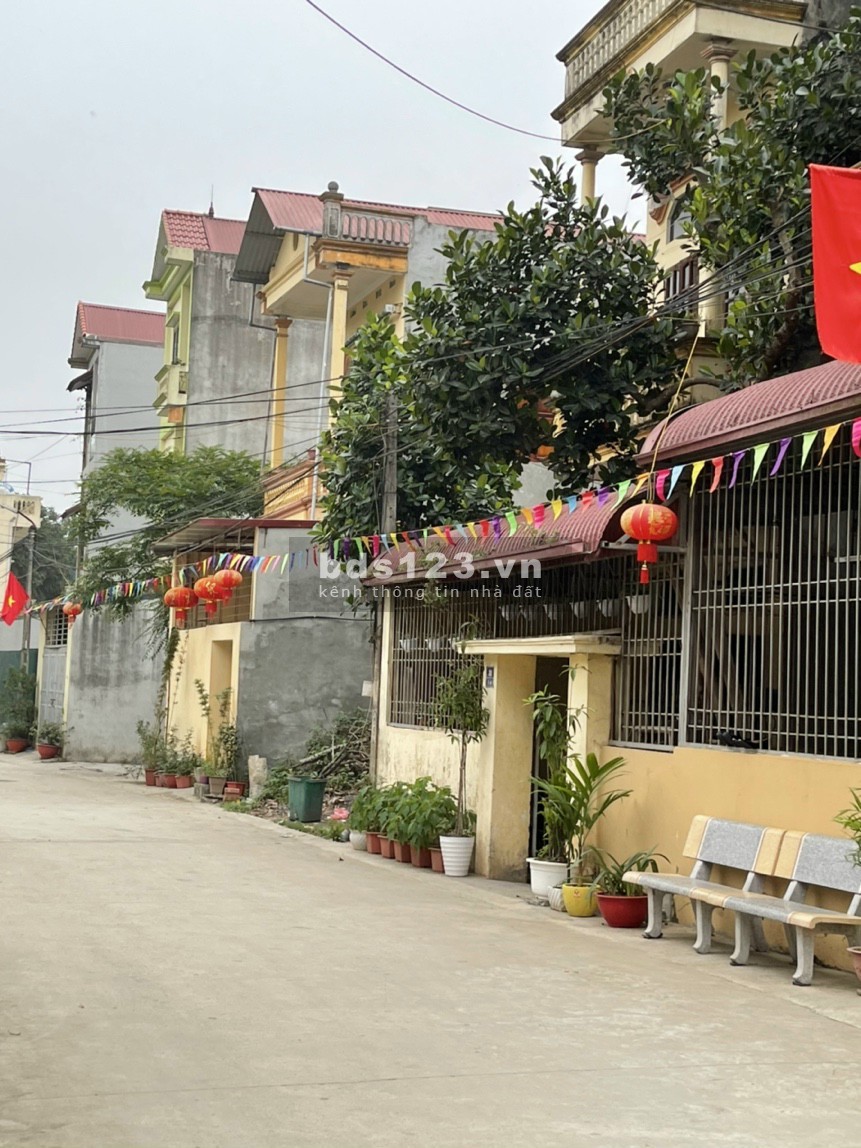 Cần bán đất Thị Trấn Xuân Mai, 3 bước ra đường QL6A, 170m2 - 2,5tỷ