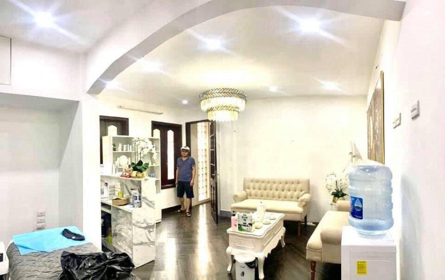 Siêu Phẩm Yên Lãng, Đống Đa, Lô Góc Mặt Ngõ Kinh Doanh, Vỉa Hè, Ô Tô Tránh, Giá 9,7 tỷ