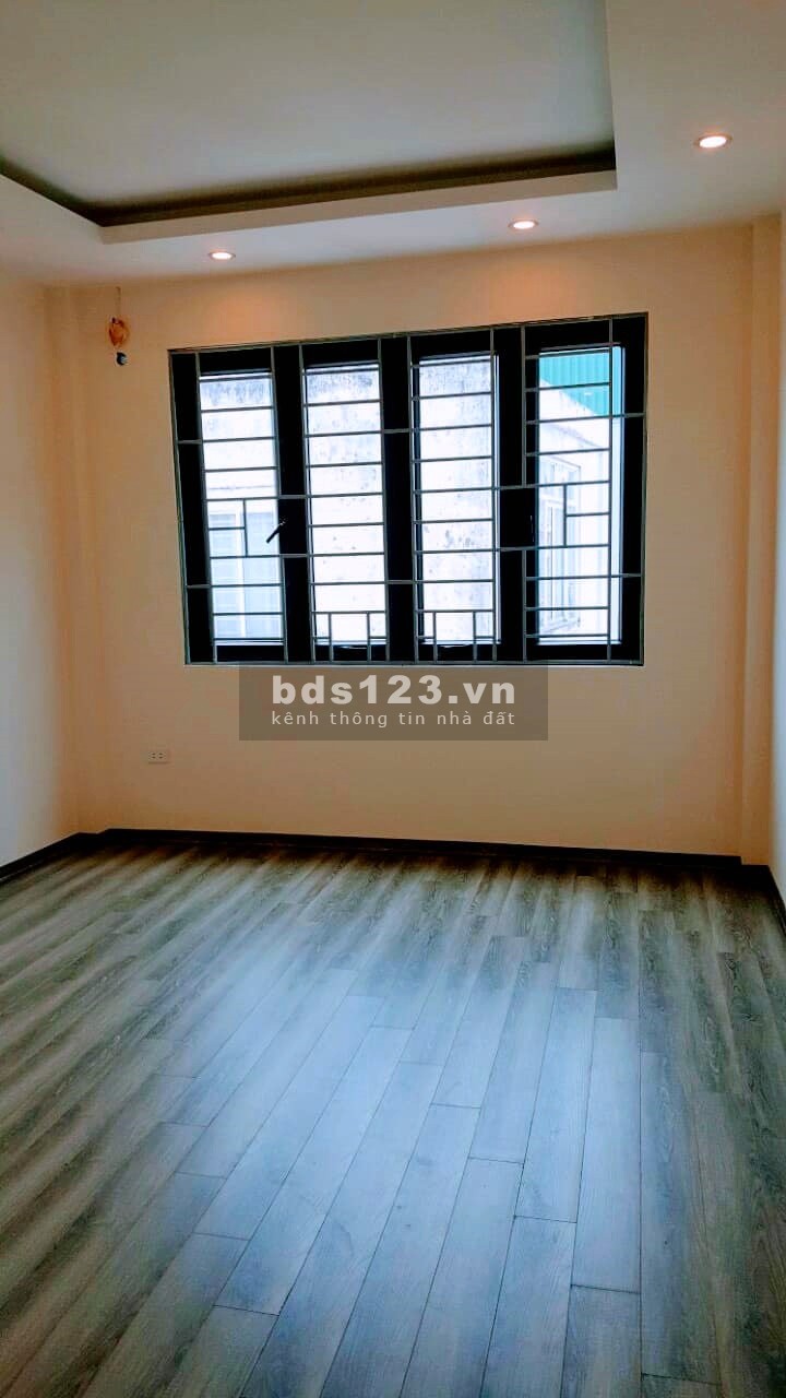 Bán nhà nguyên căn Đa Sỹ, Hà Đông còn mới bao đẹp, ô tô đỗ sát nhà, giá 3.8 tỷ