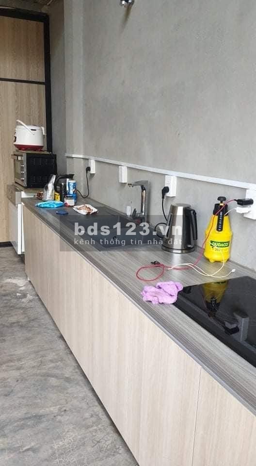 Bán nhà dt 150m2 Quận 2 xe hơi ngủ nhà chỉ 7 tỷ 3 giá đầu tư 48tr/m2