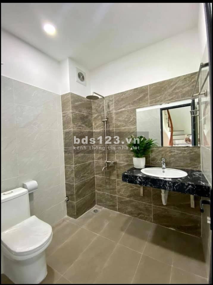 Bán nhà đường Lê Quang Đạo, ô tô cạnh nhà, diện tích 36m2 giá bán 3.1 tỷ