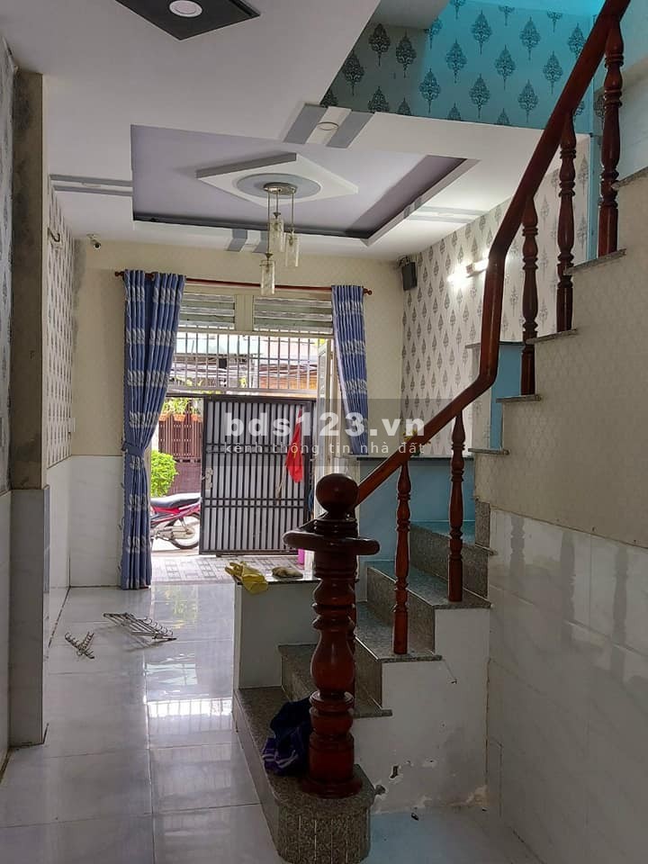 Mình có bà Cô đang cần bán căn nhà 1 trệt 1 lầu đúc thật, chỉ 3,6 tỷ LH 0982638022