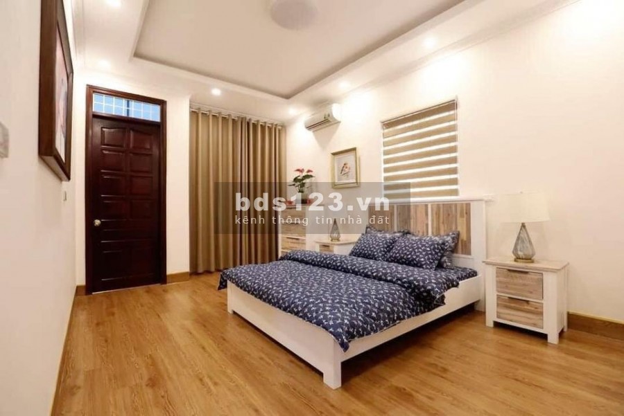 Bán nhà Mễ Trì 4 tầng, chủ xây tâm huyết, DT 37m2, MT 5m nở hậu, giá 3.1 tỷ