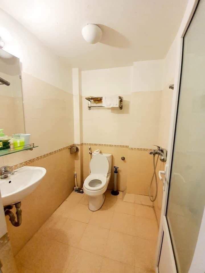 Bán nhà Phương Mai, Đống Đa, diện tích 40m, 5 tầng, mặt tiền 4.6m, nhỉnh 5 tỷ