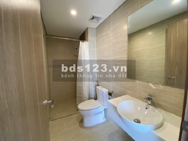 Căn hộ chung cư 3 pn 2 wc, góc bên Vinhomes Ocean Park, bán 2.25 tỷ, view 3 mặt thoáng