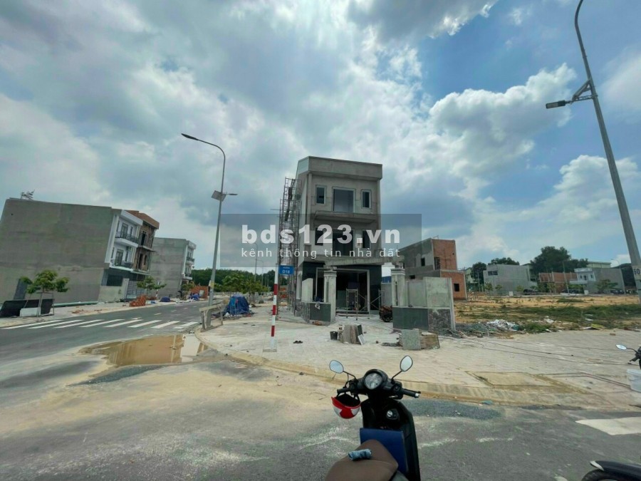 Cần Tiền Bán Gấp Đất khu đô thị Vĩnh Tân Đầu Tư Bao Lời, giá 850 triệu