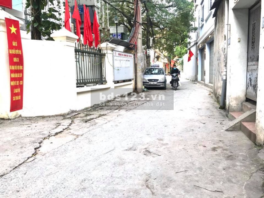 Diện tích 51m2 mt 3.9m đất lô góc Cổ Nhuế 10m ra Ô Tô Tránh giá 3.1 tỷ