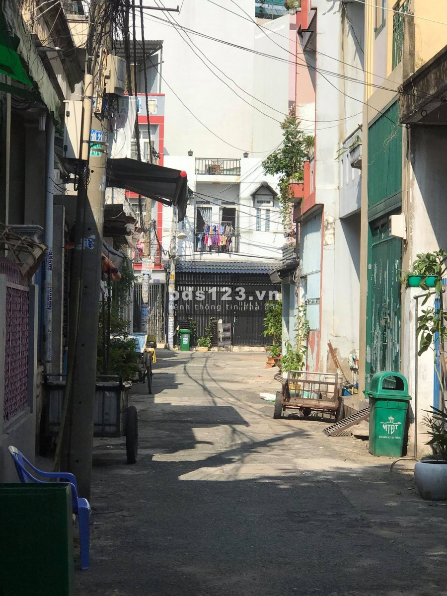 Bán nhà nguyên căn dt 66m2 hẻm xe hơi đường Tân Thới Nhất 1 Quận 12 giá 4 tỷ