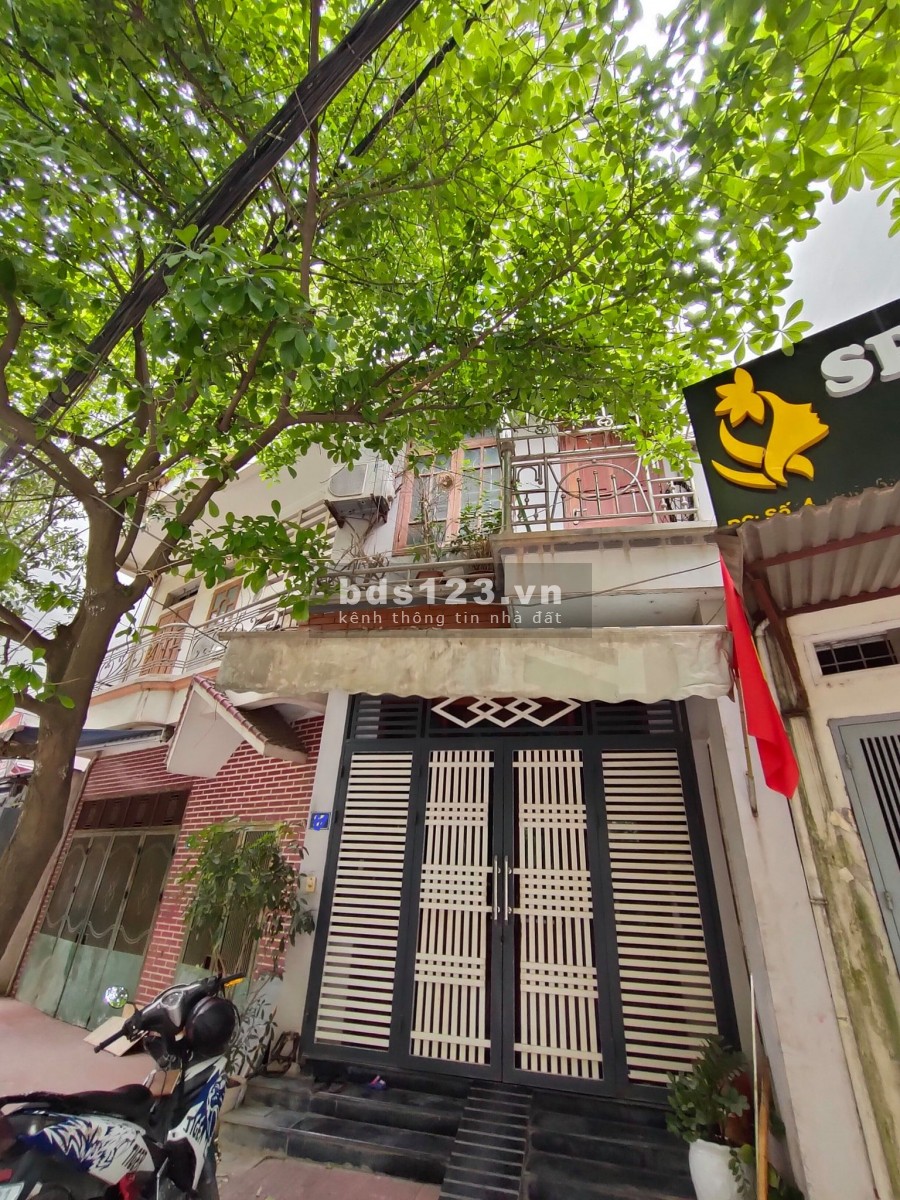 Bán nhà mặt tiền gần Nguyễn Văn Lộc Hà Đông, 5 tầng, giá 6 tỷ, có thoả thuận