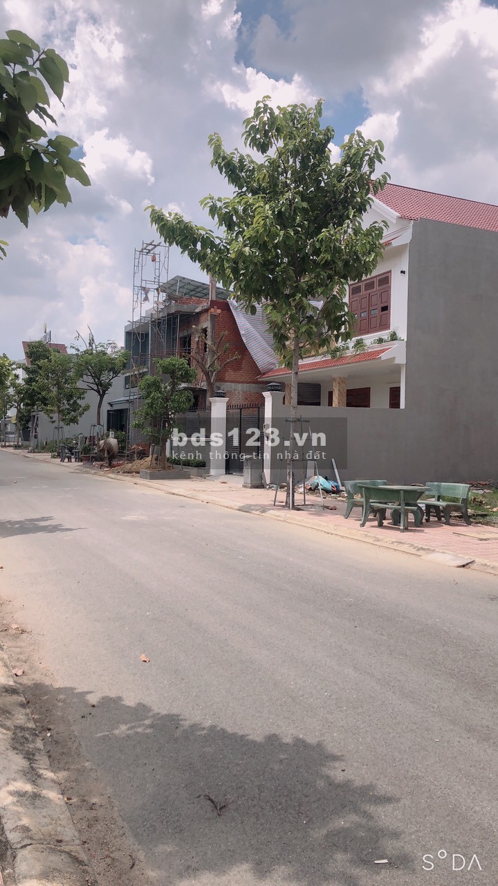 Bán nhanh nguyên căn nhà phố Trảng Bom chiết khấu cao, sổ chính chủ