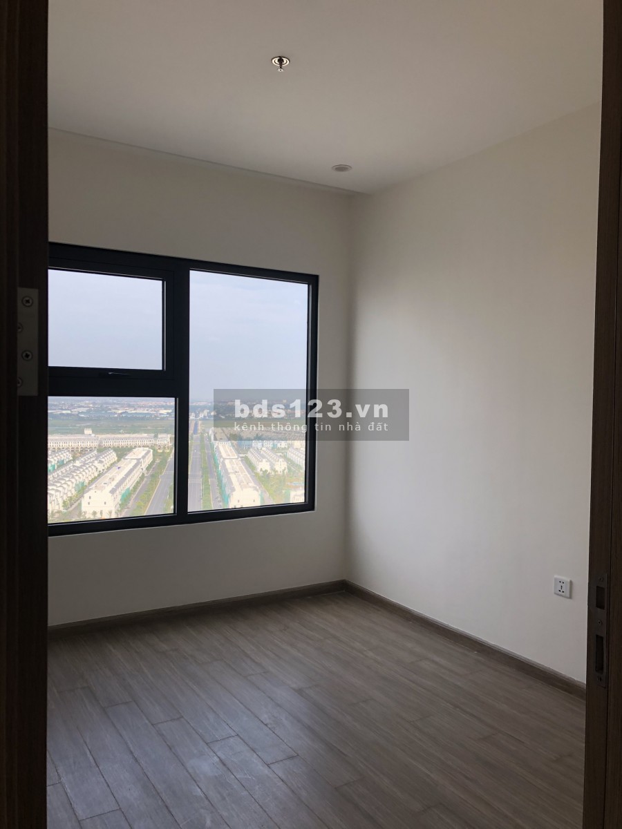 Căn hộ chung cư 3 pn 2 wc, góc bên Vinhomes Ocean Park, bán 2.25 tỷ, view 3 mặt thoáng