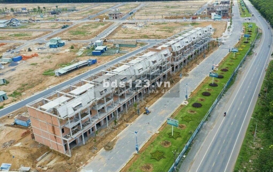Bán đất sân bay Long Thành giá chỉ 18 triệu 1m thổ cư 100%, sổ chính chủ