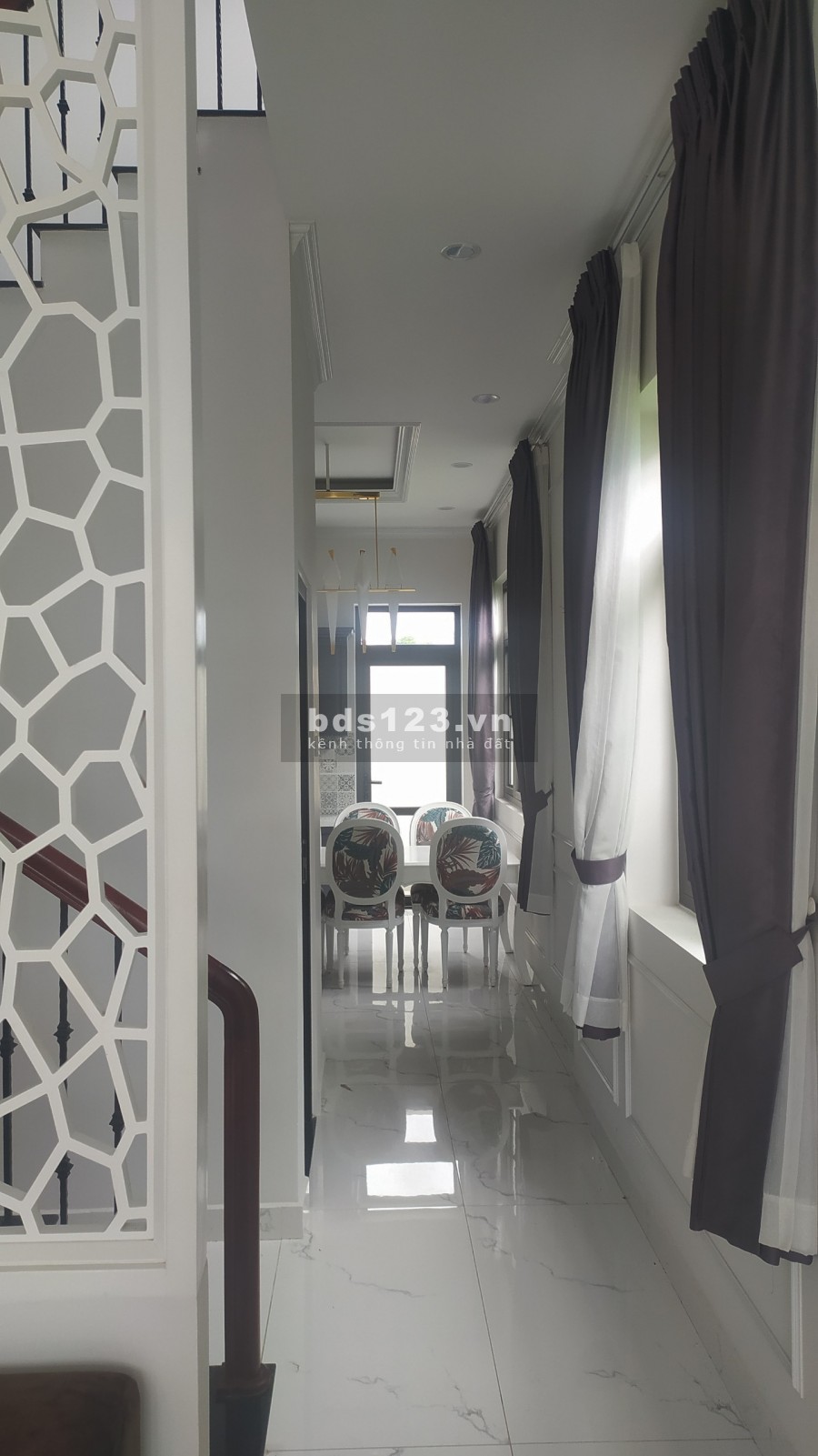 Nhà phố 1 trệt 2 lầu hoàn thiện 100% giá 3ty3 tại Cần Thơ, lh 0776 918 259