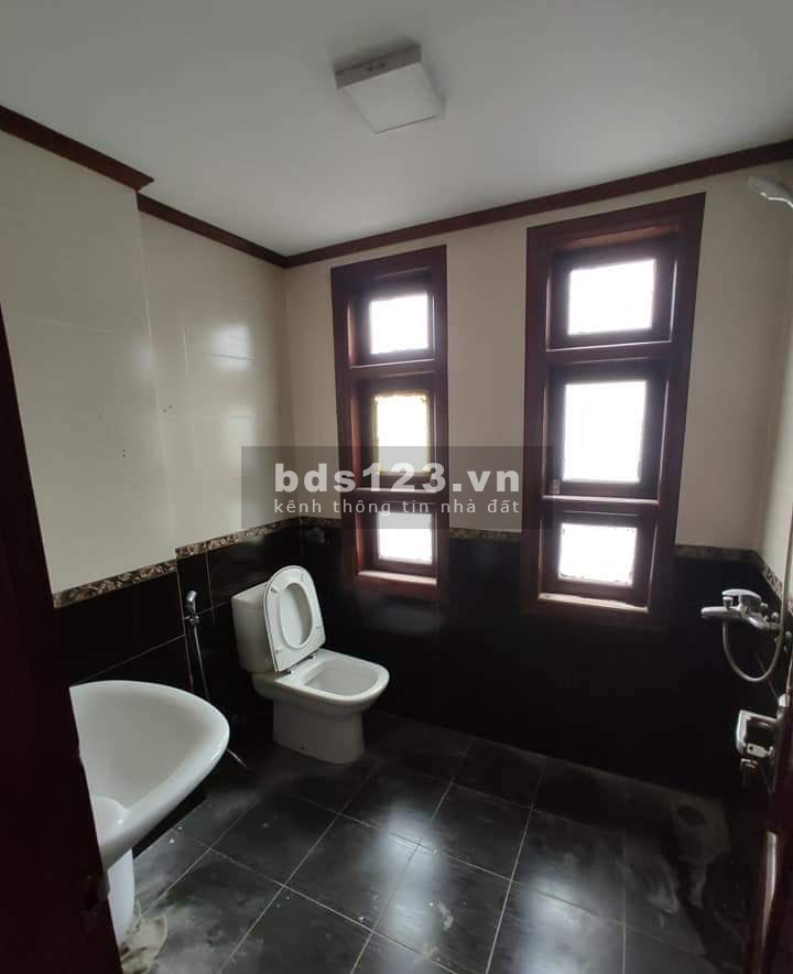 Bán nhà, mặt phố Huỳnh Thúc Kháng, Hà Đông, vỉa hè rộng, phố cổ sầm uất, KD đỉnh, 34m2, MT 5m, giá 3.65 tỷ.
