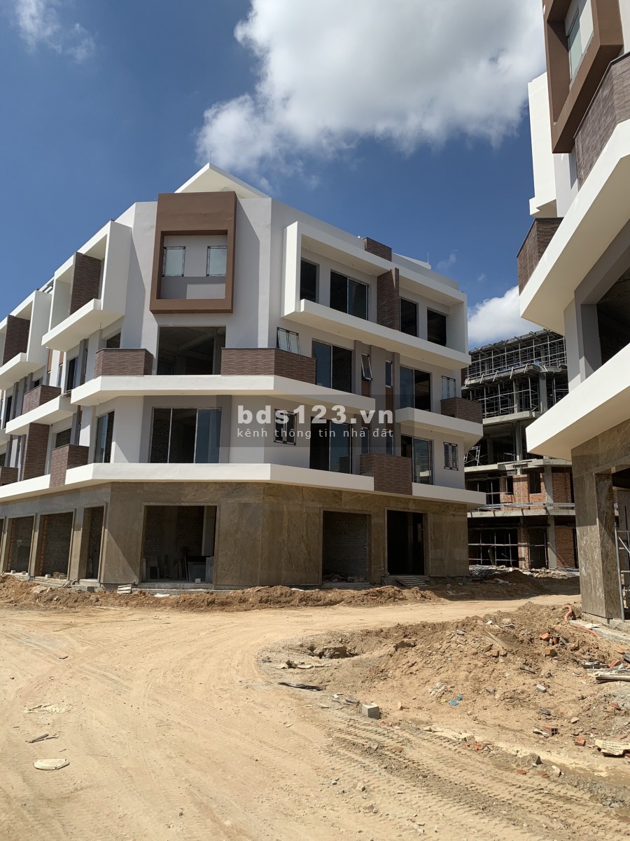 Chỉ từ 1 tỷ 9 sở hữu ngay căn shophouse ngay trung tâm thành phố Phan Rang