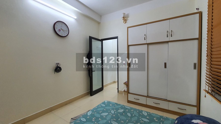 Bán nhà đẹp hiếm, diện tích 40m2, 5 tầng, 6 pn, sổ đỏ vuông vắn, giá 3 tỷ