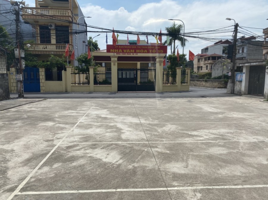Tổ 15 thị trấn Đông Anh, diện tích 65m2, ô tô 7 chỗ đổ cửa, giá thoả thuận, lh 0986161070