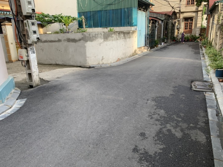 Tổ 15 thị trấn Đông Anh, diện tích 65m2, ô tô 7 chỗ đổ cửa, giá thoả thuận, lh 0986161070