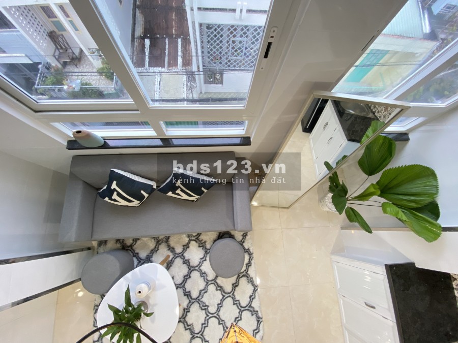 Cho thuê căn hộ mới 100% ở chợ Bà Chiểu Bình Thạnh