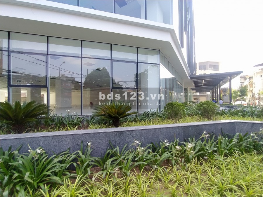 Chung cư Định Công, ở ngay, cách Lê Trọng Tấn 400m liên hệ 083,848,9898
