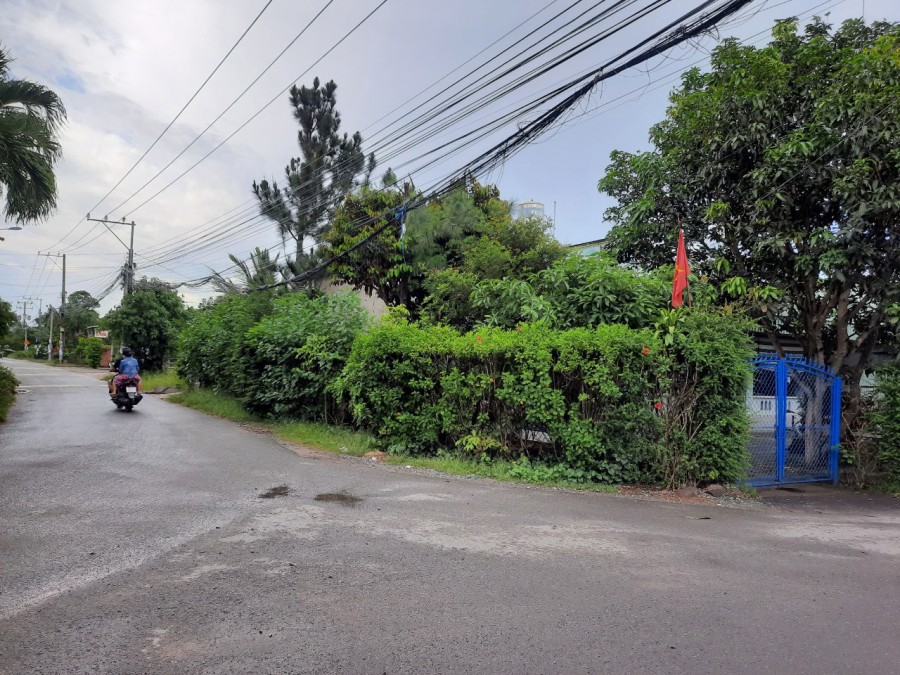 Bán lô đất vị trí đẹp tại trung tâm Long Thành tỉnh Đồng…