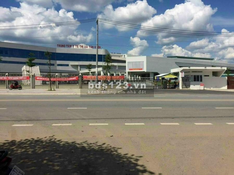 Đất mặt tiền, giá hữu nghị cho ace quan tâm, sổ thổ cư từng nền lh 0981518719