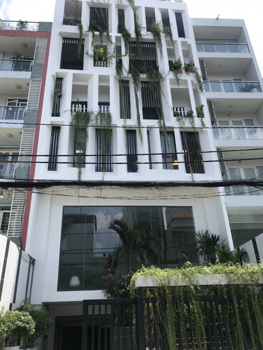Bán tòa nhà hầm, 6 tầng mặt tiền Cửu Long ngang 11m giá bán 80 tỷ, chính chủ