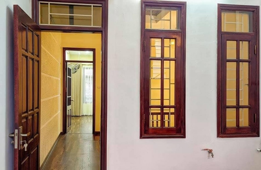 Bán nhà chính chủ nguyên căn rộng 60m2, 6 tầng, mt 5m, giá 6.2 tỷ, Tây Hồ
