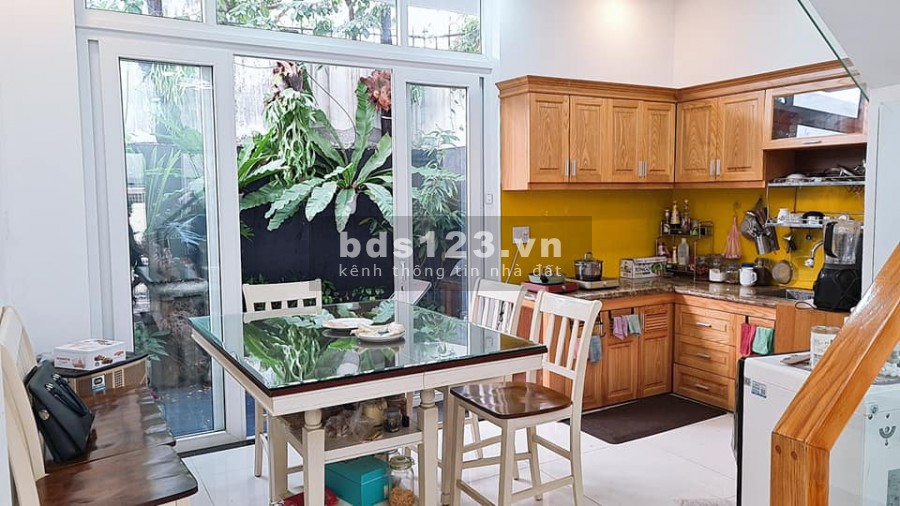 Bán nhà rộng. 100m2 Điện Biên Phủ hẻm xe hơi 7 chỗ - nhà siêu đẹp