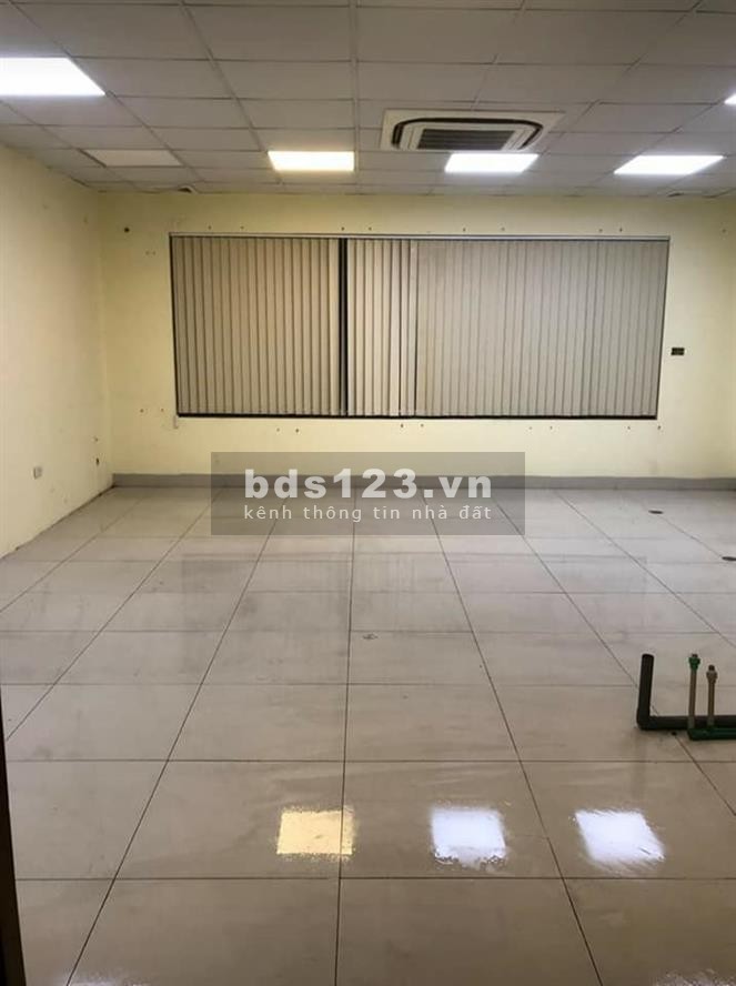 Cho thuê sàn văn phố nhân hòa thanh xuân Diện tích: 60m2 x 7 tầng. Mặt tiền 5m