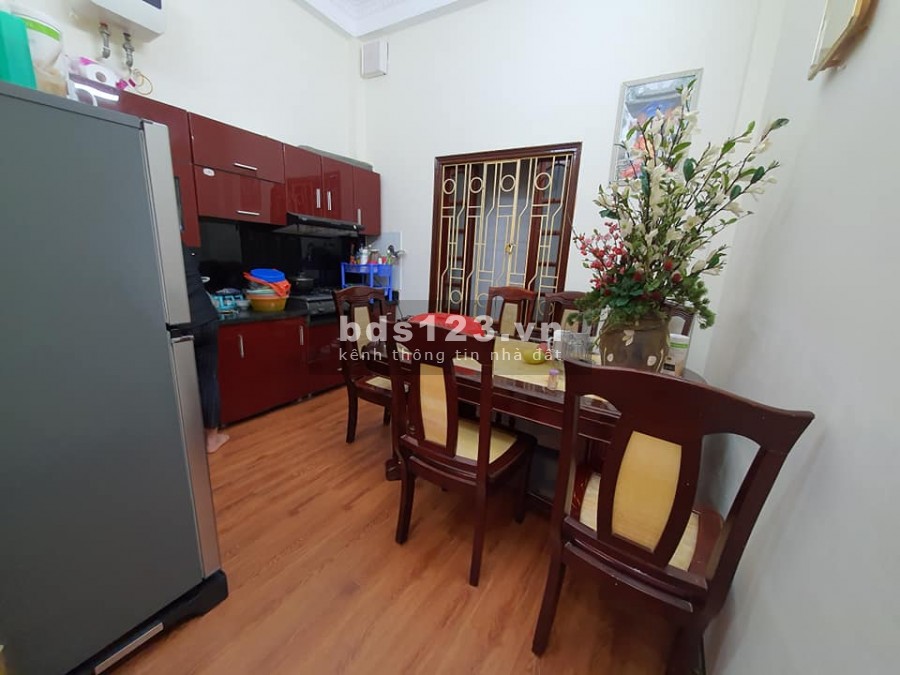 Nhà riêng Thanh Xuân về ở ngay, chủ tự xây 4 tầng diện tích 48m2 giá 5.15 tỷ