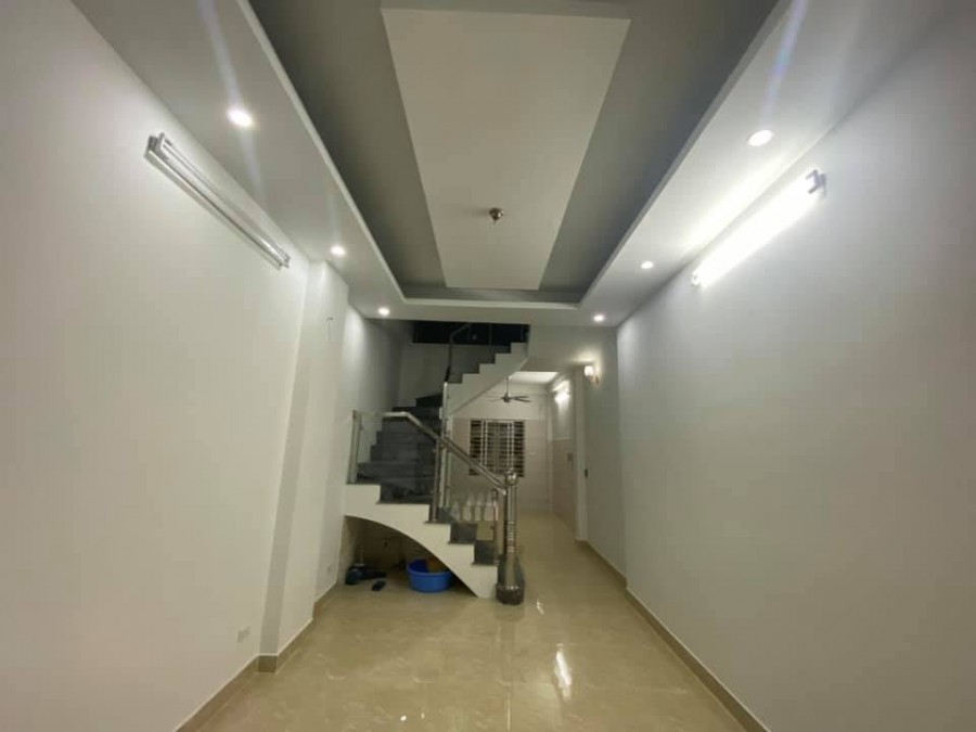 Bán nhà đẹp Bùi Xương Trạch, Thanh Xuân giá 5.7 tỷ ô tô vào nhà, dt 43m2, 5 Tầng