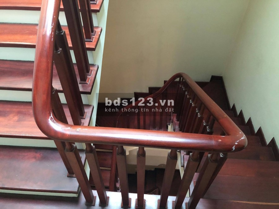 Đã mua nhà Vinhome, bán gấp nhà ngõ 325 Kim Ngưu, 84m2x5T, chỉ 6.4tỷ, LH 0902113778