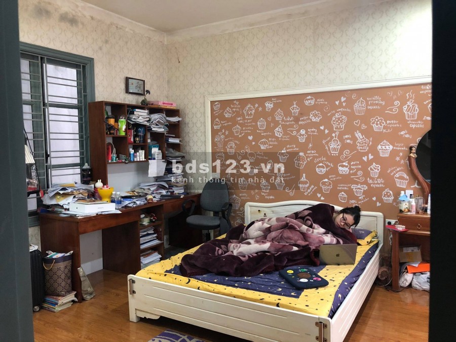 Đã mua nhà Vinhome, bán gấp nhà ngõ 325 Kim Ngưu, 84m2x5T, chỉ 6.4tỷ, LH 0902113778