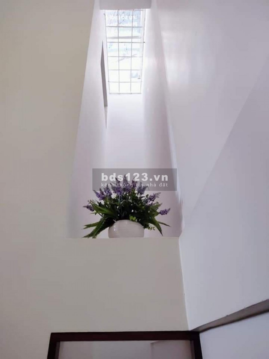 Siêu phẩm ngõ 46 Hào Nam, nội thất siêu đẹp dt 38m2 5 tầng giá 6 tỷ, LH 0392969999