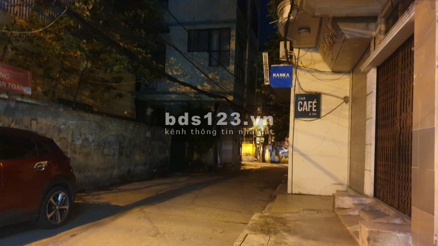 Hơn 4 tỷ nhà Chùa Bộc, Quận Đống Đa diện tích 33m, 3 tầng, mặt tiền lớn 4.5m